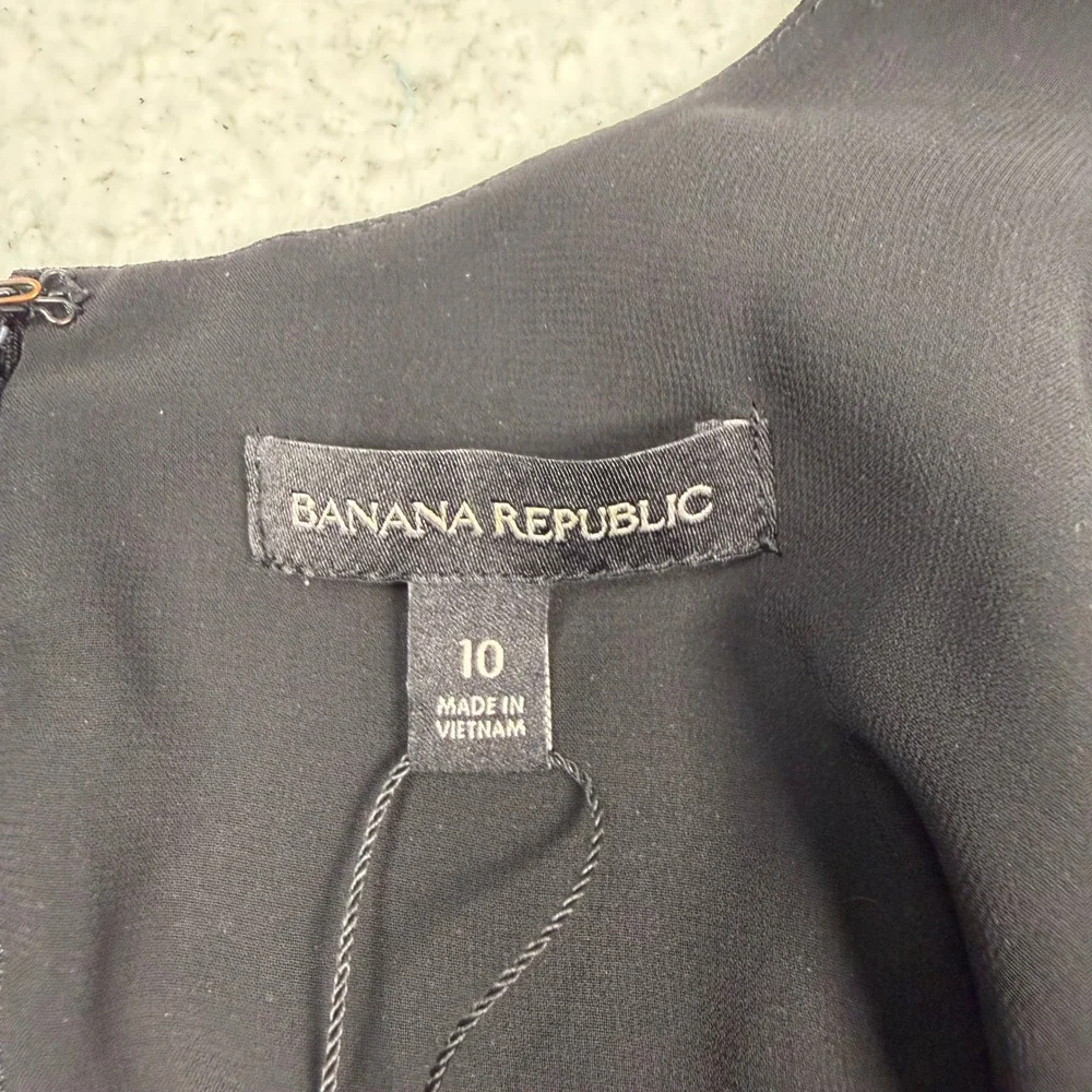 Banana Republic Jumpsuit Women 10 Black Wide Leg Sleeveless Scoop Neck Evening